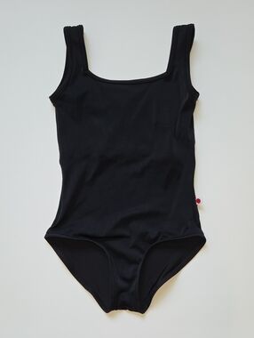 Yumiko Marieke Black Leotard (1 of 3)
